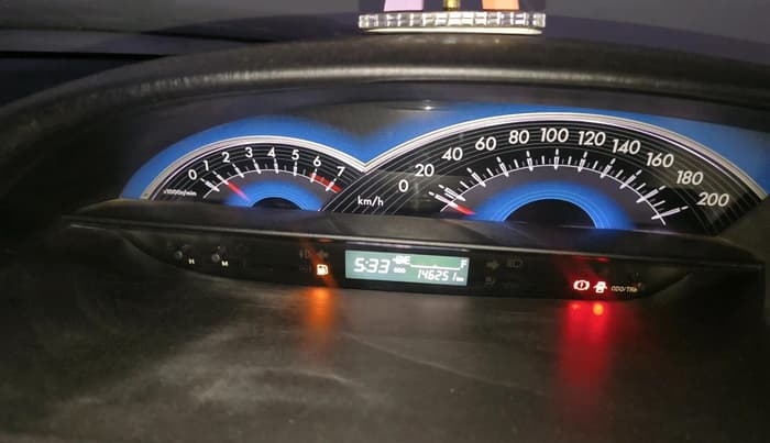 2015 Toyota Etios CROSS 1.5 V, Petrol, Manual, 1,46,251 km, interior