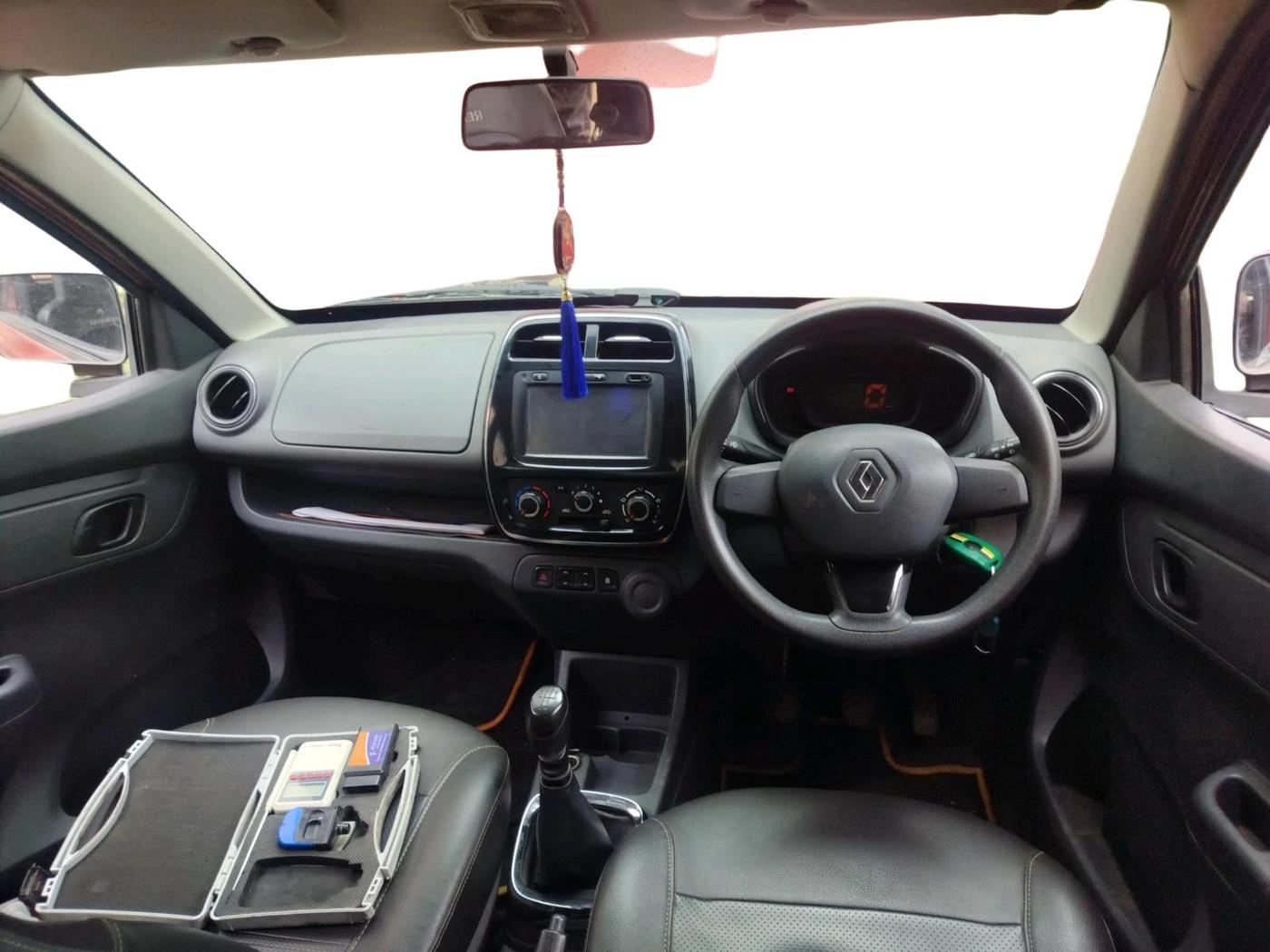 2015 Renault Kwid RXT 0.8, Petrol, Manual, 31,675 km, interior