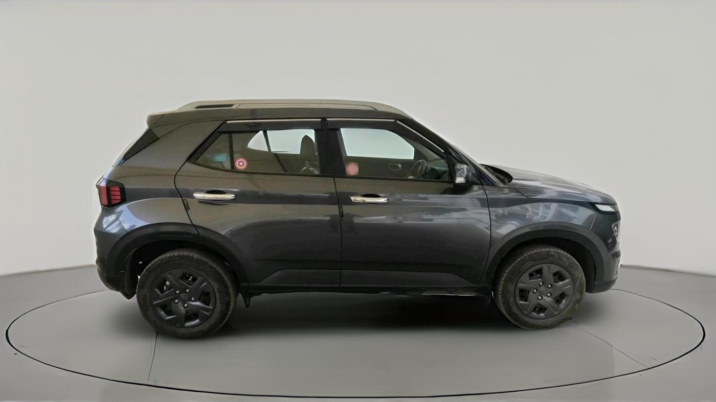 2024 Hyundai VENUE S (O) Plus 1.2 Petrol , Petrol, Manual, 12,940 km, exterior