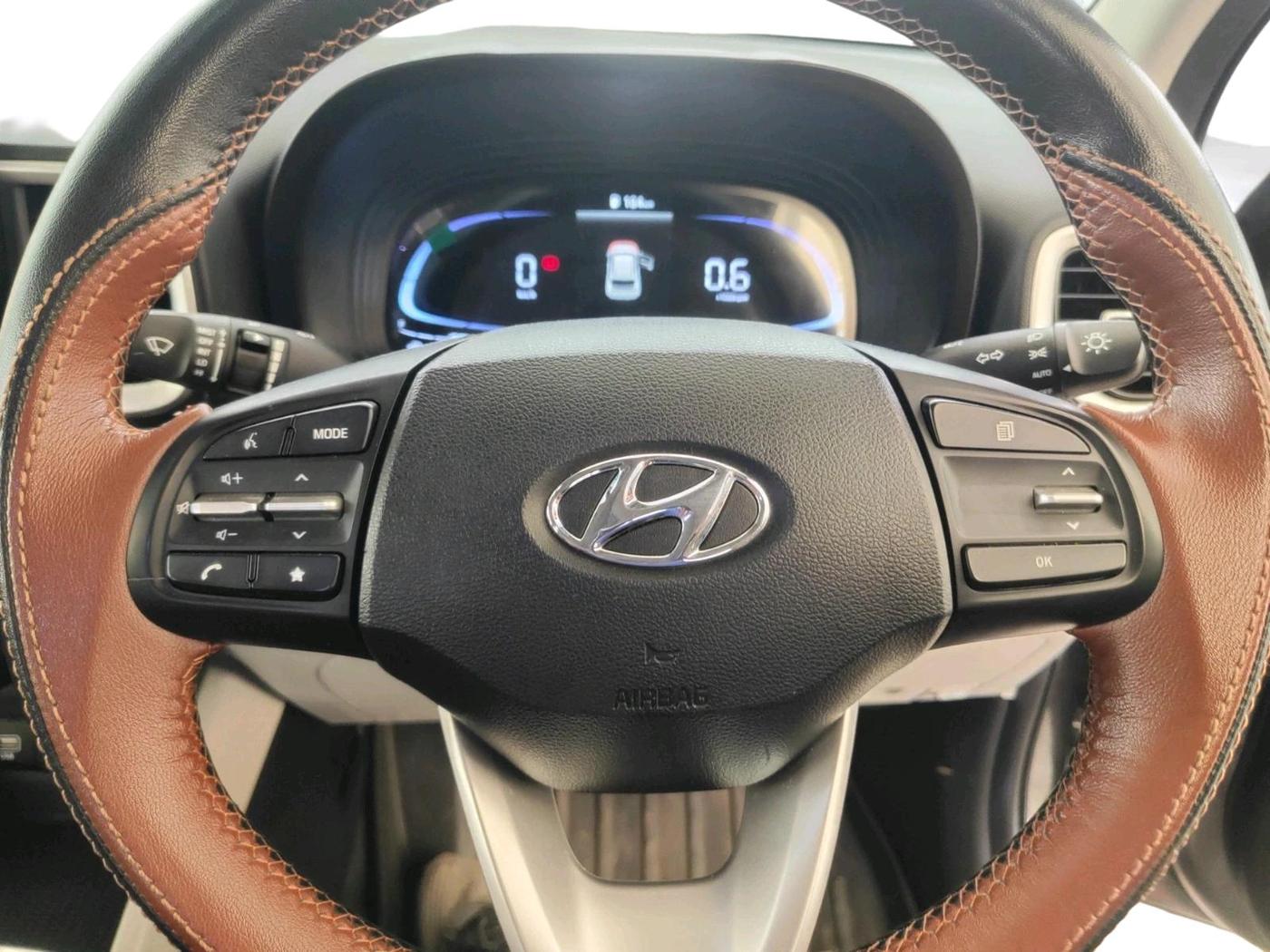 2024 Hyundai VENUE S (O) Plus 1.2 Petrol , Petrol, Manual, 12,940 km, interior