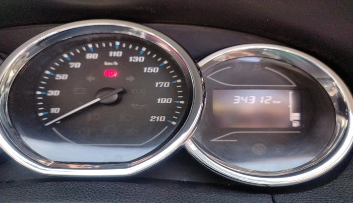 2020 Renault Duster RXZ 1.5 PETROL MT, Petrol, Manual, 34,312 km, interior