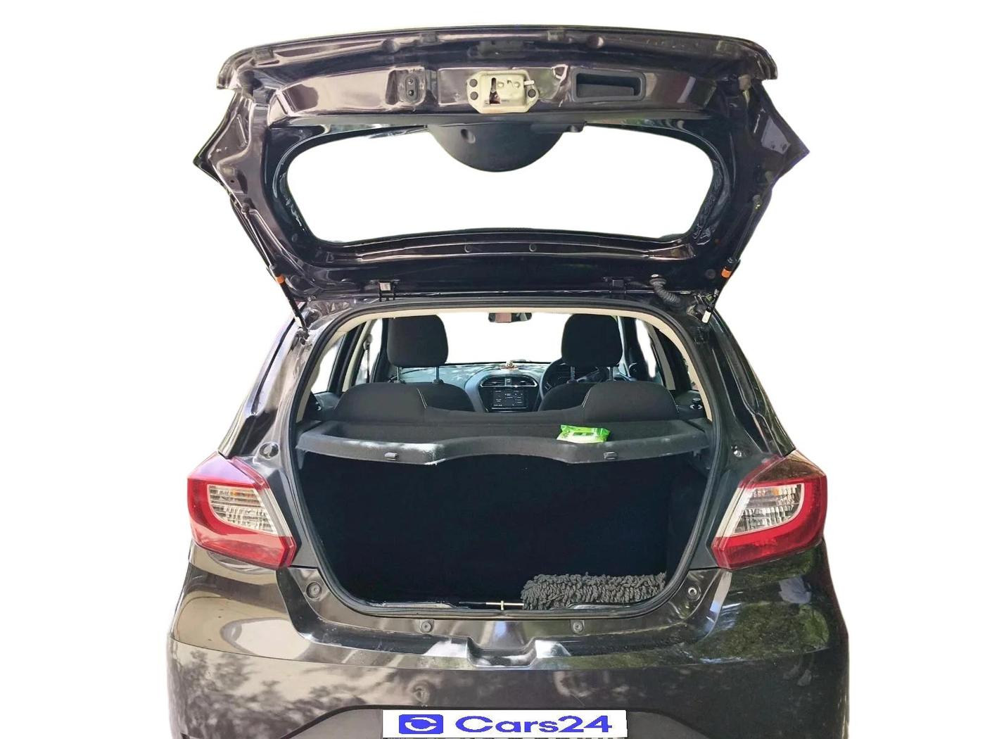 2022 Tata Tiago XZ PLUS PETROL, Petrol, Manual, 39,488 km, exterior