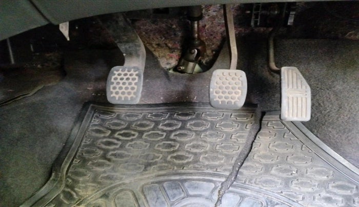 2011 Chevrolet Beat LT PETROL, Petrol, Manual, 38,619 km, interior