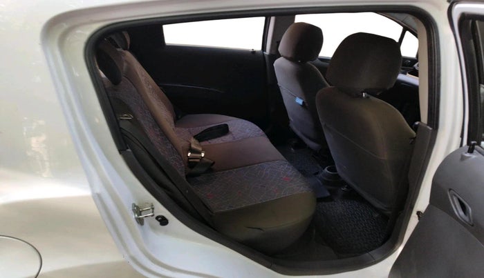 2011 Chevrolet Beat LT PETROL, Petrol, Manual, 38,619 km, interior