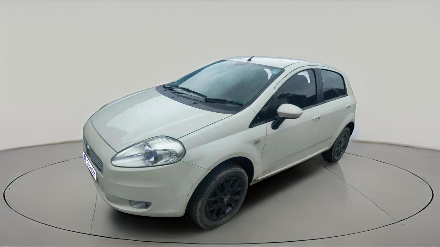 2014 Fiat Punto EVO EMOTION 1.3 MULTIJET, Diesel, Manual, 1,08,622 km, exterior
