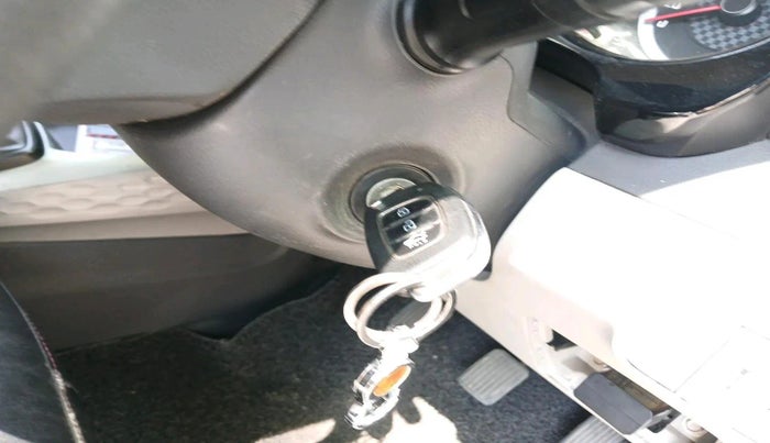 2022 Hyundai GRAND I10 NIOS SPORTZ 1.2 KAPPA VTVT CNG, CNG, Manual, 33,049 km, interior