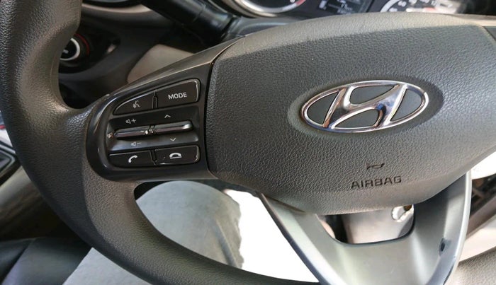 2022 Hyundai GRAND I10 NIOS SPORTZ 1.2 KAPPA VTVT CNG, CNG, Manual, 33,049 km, interior