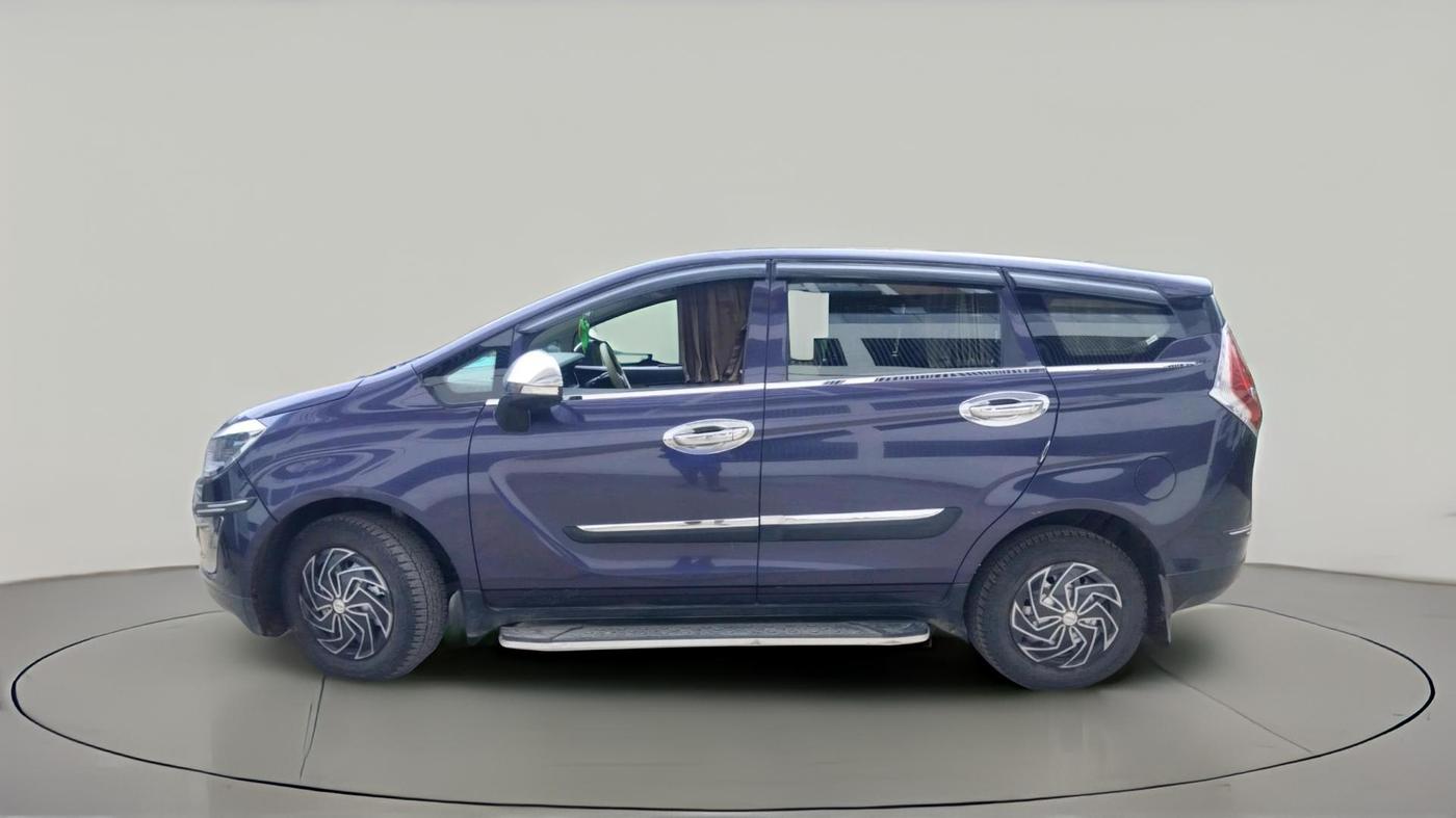 2018 Mahindra MARAZZO M2 7STR, Diesel, Manual, 47,209 km, exterior