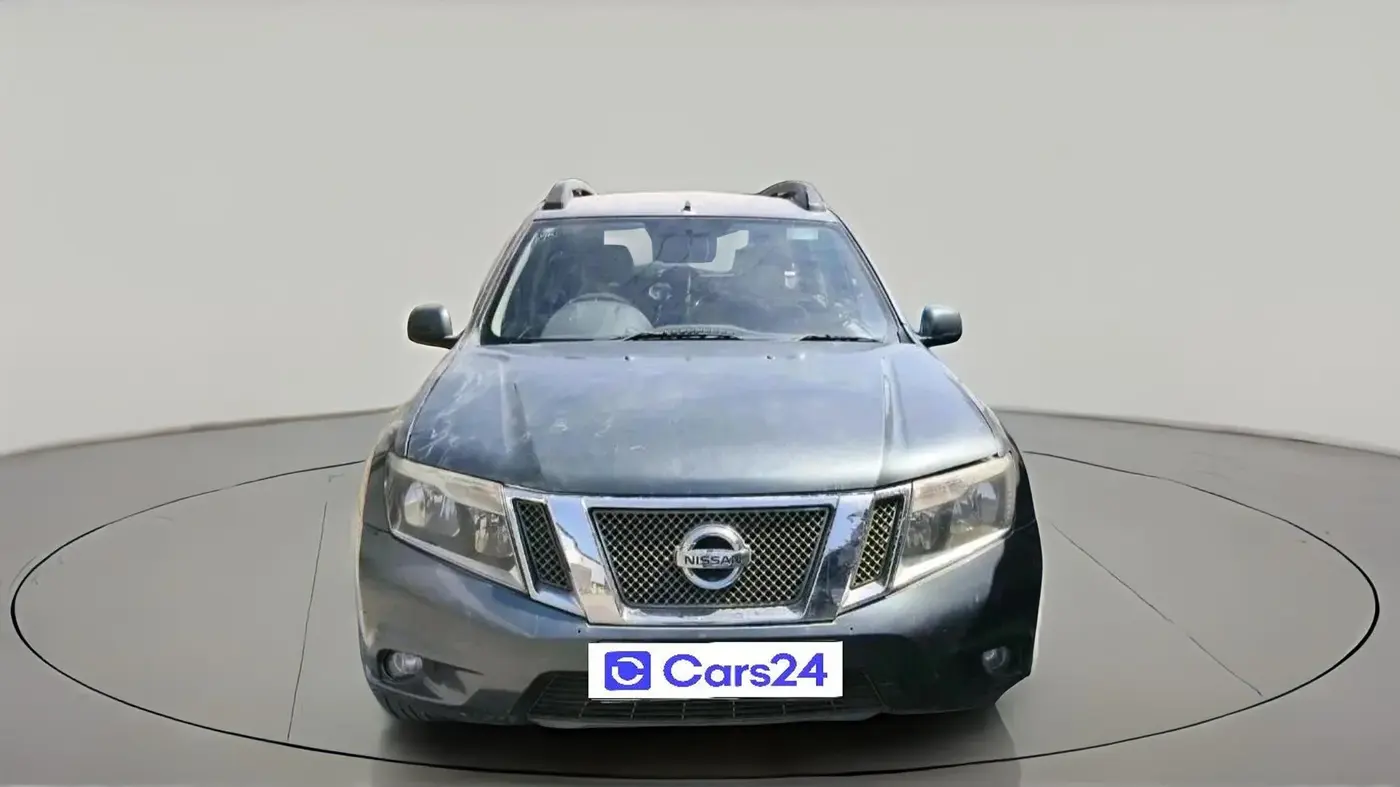 2013 Nissan Terrano XL (D), Diesel, Manual, 1,80,580 km, exterior
