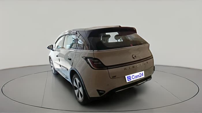 2025 MG Windsor EV Essence, Electric, Automatic, 32,528 km, exterior