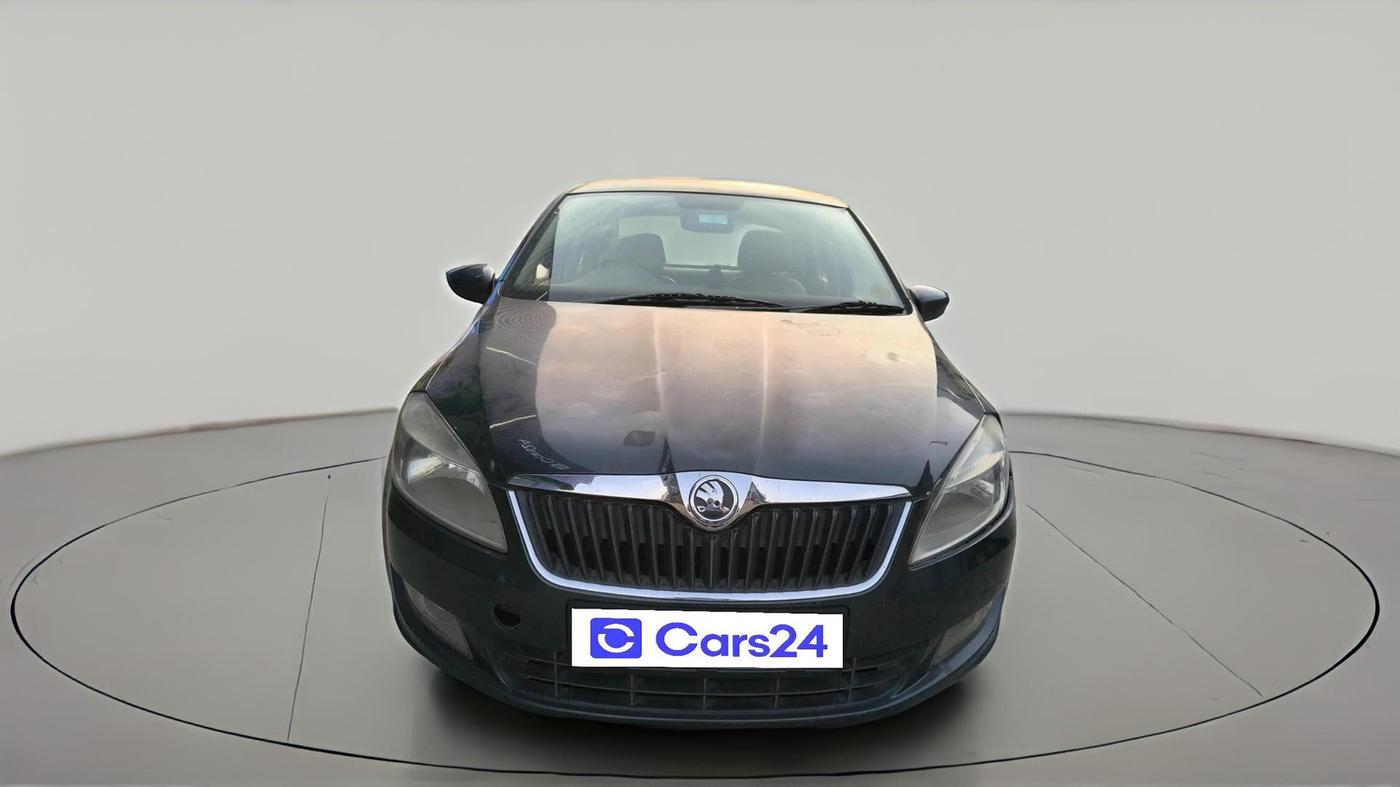 2016 Skoda Rapid AMBITION 1.5 TDI AT, Diesel, Automatic, 1,40,321 km, exterior