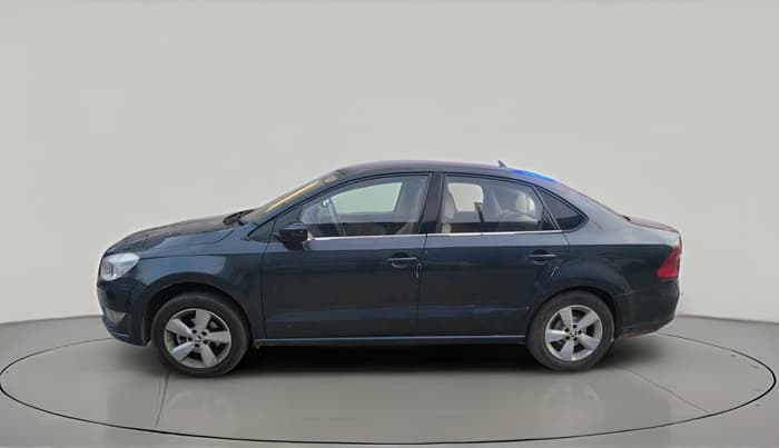 2016 Skoda Rapid AMBITION 1.5 TDI AT, Diesel, Automatic, 1,40,321 km, exterior