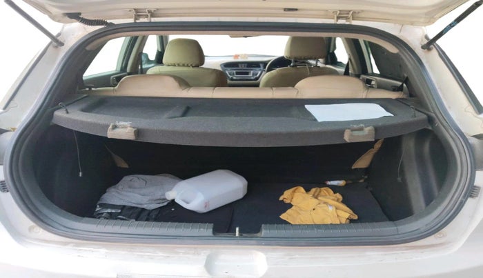 2014 Hyundai Elite i20 MAGNA 1.4 CRDI, Diesel, Manual, 1,01,839 km, exterior