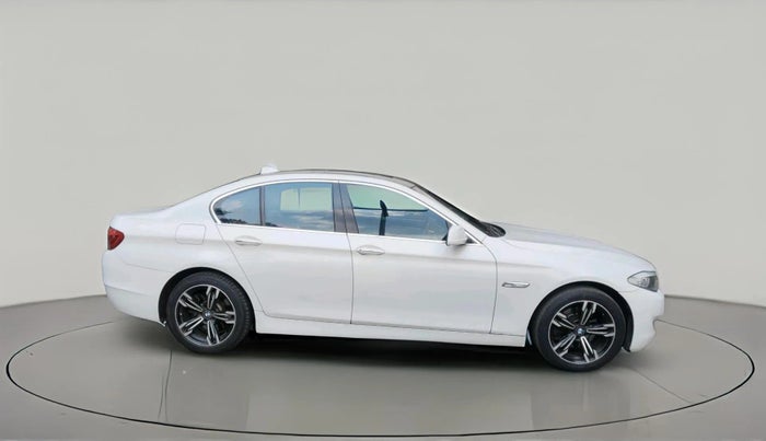 2011 BMW 5 Series 525D 3.0, Diesel, Automatic, 1,01,572 km, exterior