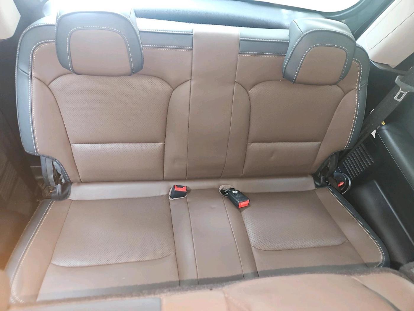 2023 Mahindra SCORPIO-N Z8 L DIESEL MT 2WD 7 STR, Diesel, Manual, 35,436 km, interior