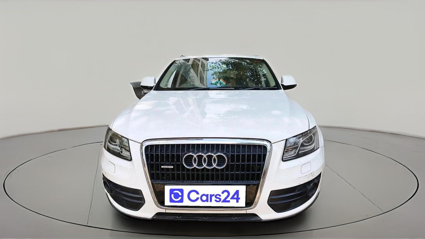 2011 Audi Q5 2.0 TDI QUATTRO, Diesel, Automatic, 1,70,009 km, exterior