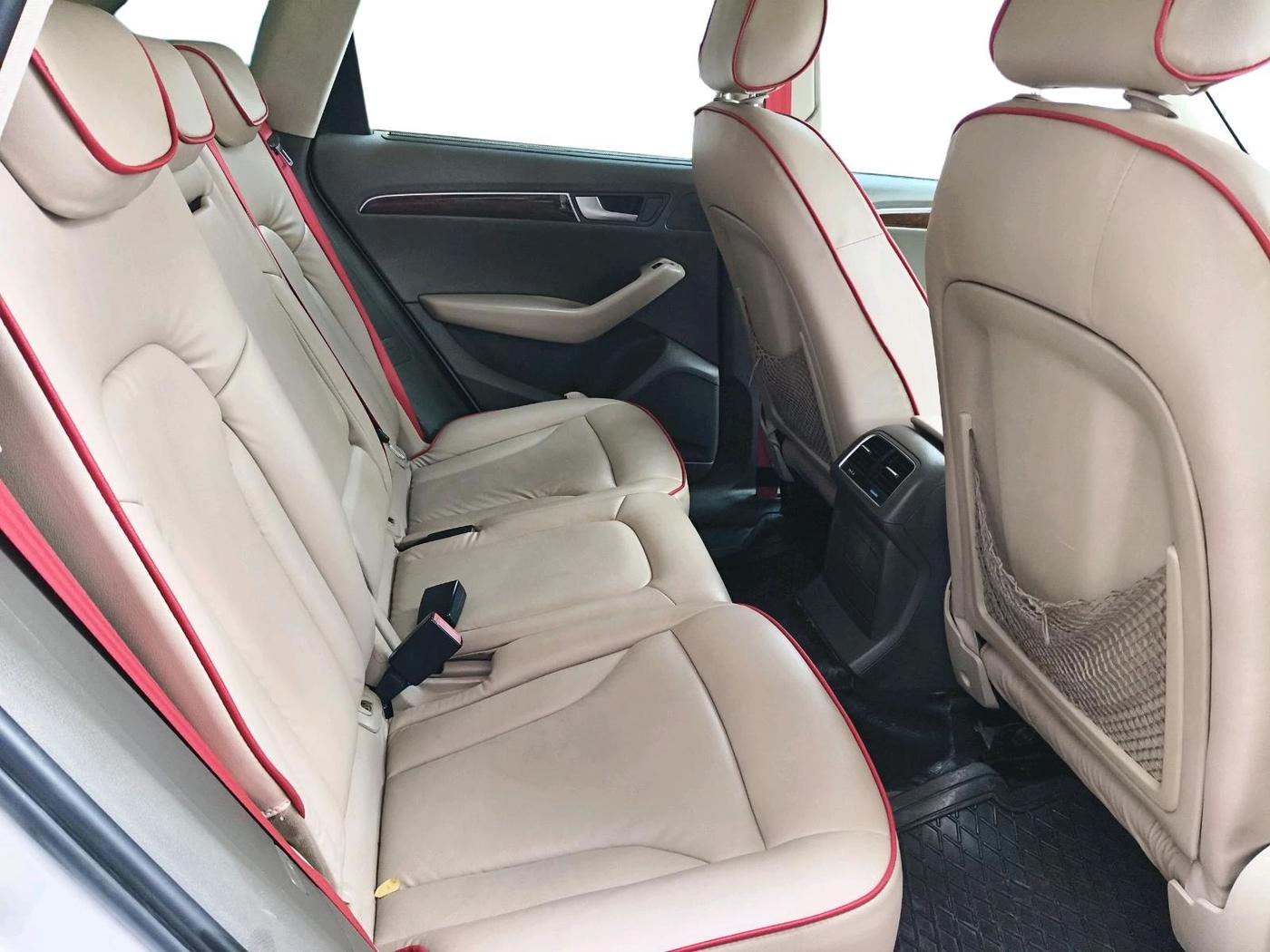 2011 Audi Q5 2.0 TDI QUATTRO, Diesel, Automatic, 1,70,009 km, interior
