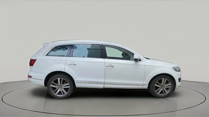 2012 Audi Q5 3.0 TDI QUATTRO, Diesel, Automatic, 1,58,103 km, exterior