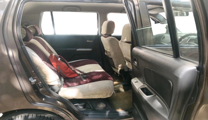 2011 Maruti Wagon R 1.0 VXI, Petrol, Manual, 69,002 km, interior