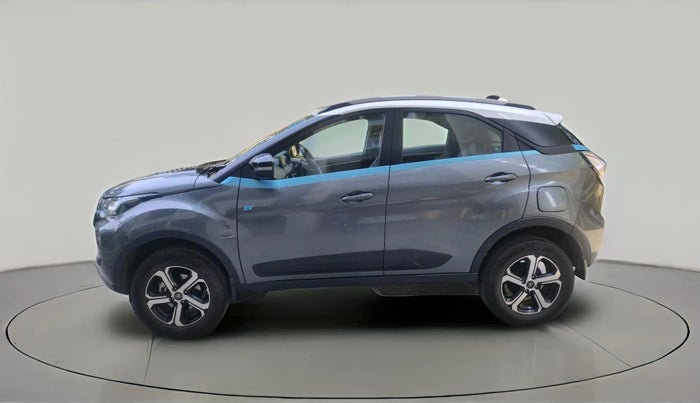 2022 Tata NEXON EV XZ PLUS, Electric, Automatic, 26,952 km, exterior