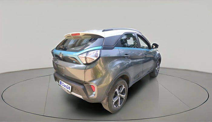 2022 Tata NEXON EV XZ PLUS, Electric, Automatic, 26,952 km, exterior