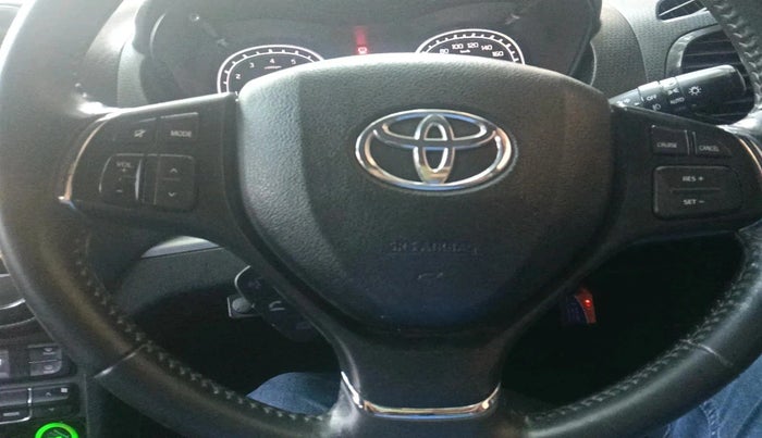 2022 Toyota URBAN CRUISER PREMIUM GRADE MT, Petrol, Manual, 28,881 km, interior