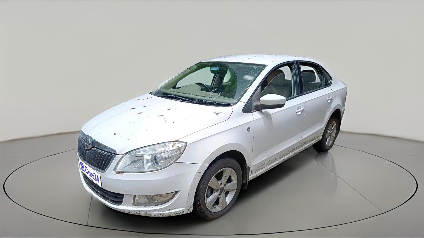 2014 Skoda Rapid 1.5 TDI CR ELEGANCE AT, Diesel, Automatic, 1,09,235 km, exterior