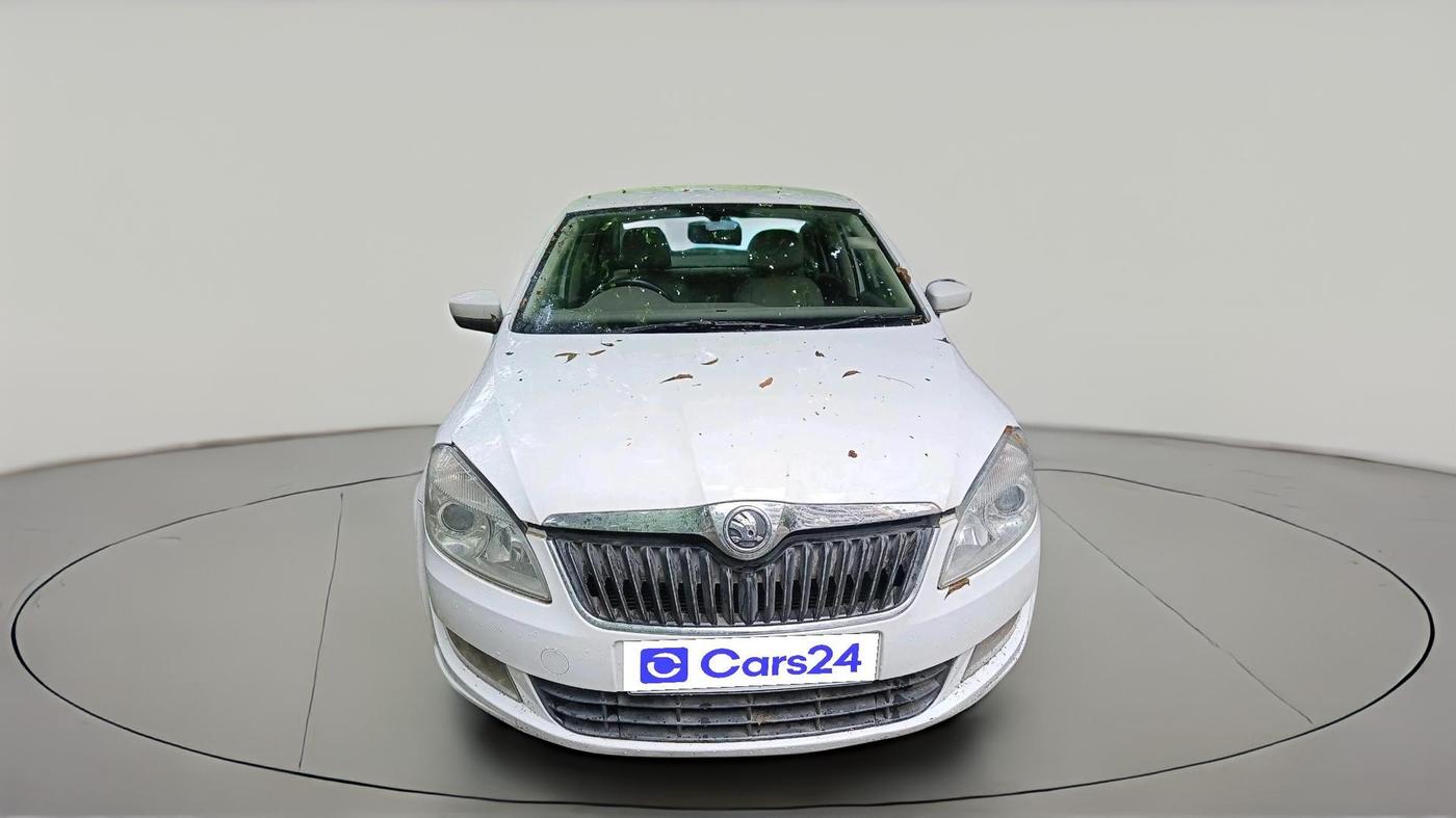 2014 Skoda Rapid 1.5 TDI CR ELEGANCE AT, Diesel, Automatic, 1,09,235 km, exterior