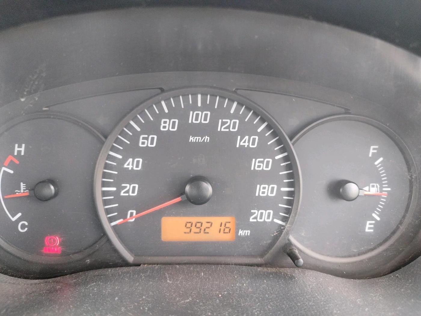 2011 Maruti Swift Dzire LXI, CNG, Manual, 99,216 km, interior