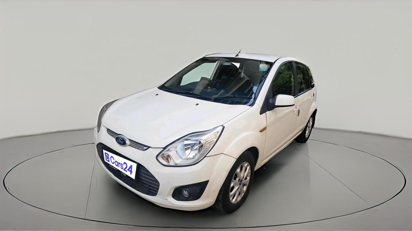 2013 Ford Figo TITANIUM 1.4 DIESEL, Diesel, Manual, 2,15,816 km, exterior
