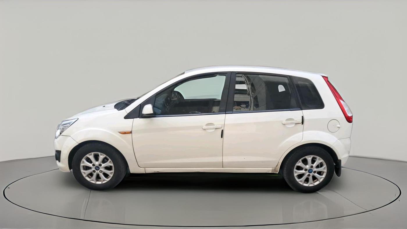 2013 Ford Figo TITANIUM 1.4 DIESEL, Diesel, Manual, 2,15,816 km, exterior