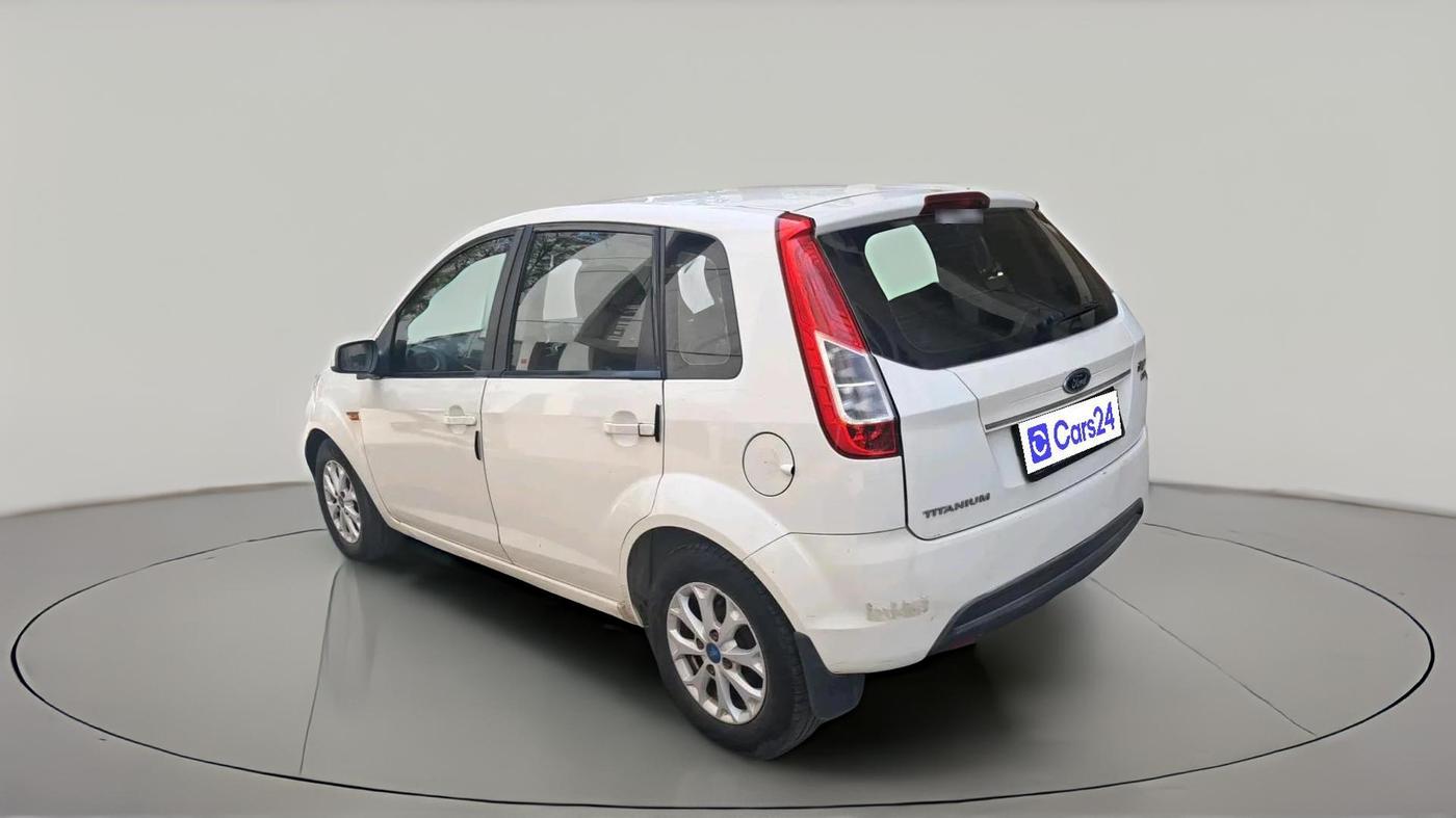 2013 Ford Figo TITANIUM 1.4 DIESEL, Diesel, Manual, 2,15,816 km, exterior