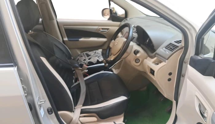 2015 Maruti Ertiga VXI CNG, CNG, Manual, 1,21,998 km, interior