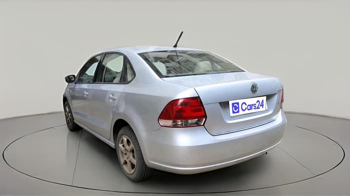 2013 Volkswagen Vento HIGHLINE 1.6 MPI, Petrol, Manual, 87,206 km, exterior