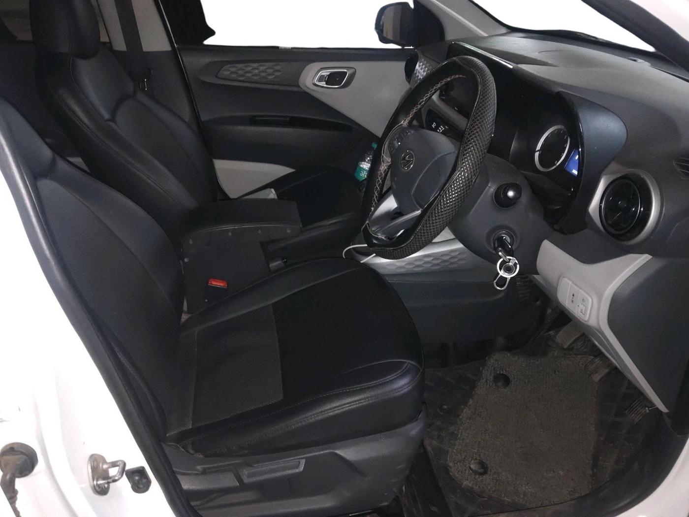 2022 Hyundai GRAND I10 NIOS SPORTZ 1.2 KAPPA VTVT CNG, CNG, Manual, 35,560 km, interior