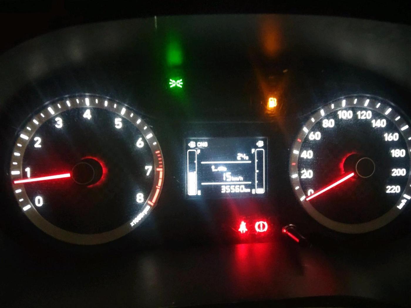 2022 Hyundai GRAND I10 NIOS SPORTZ 1.2 KAPPA VTVT CNG, CNG, Manual, 35,560 km, interior