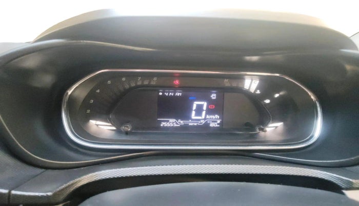 2021 Tata NEXON XM SUNROOF PETROL, Petrol, Manual, 25,555 km, interior