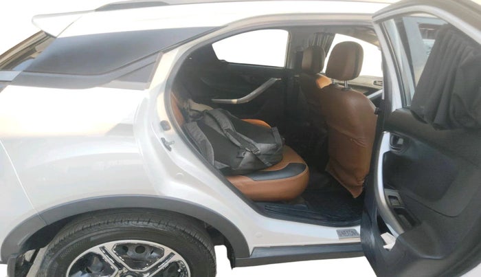 2021 Tata NEXON XM SUNROOF PETROL, Petrol, Manual, 25,555 km, interior