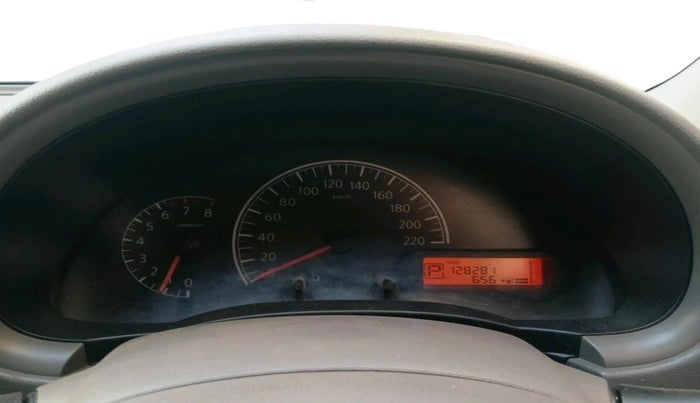 2013 Nissan Sunny XL CVT, CNG, Automatic, 1,28,281 km, interior