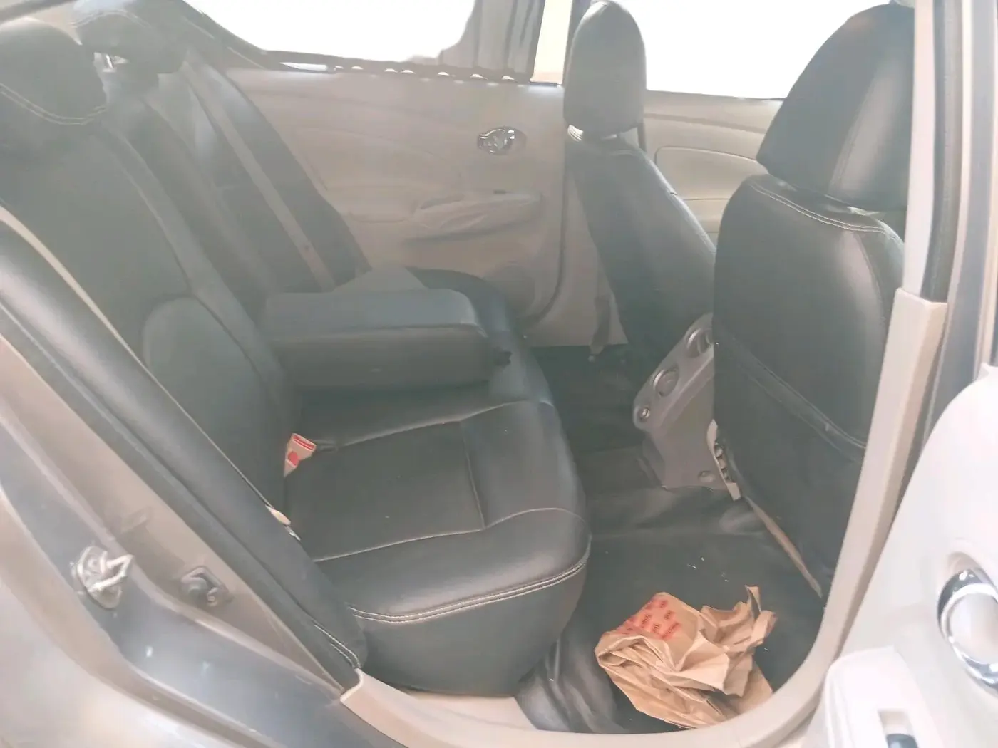 2013 Nissan Sunny XL CVT, CNG, Automatic, 1,28,281 km, interior