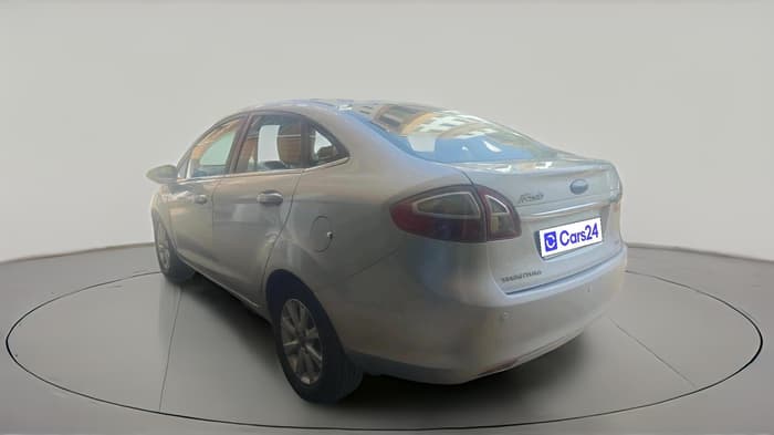 2013 Ford Fiesta TITANIUM+ DIESEL, Diesel, Manual, 1,02,138 km, exterior