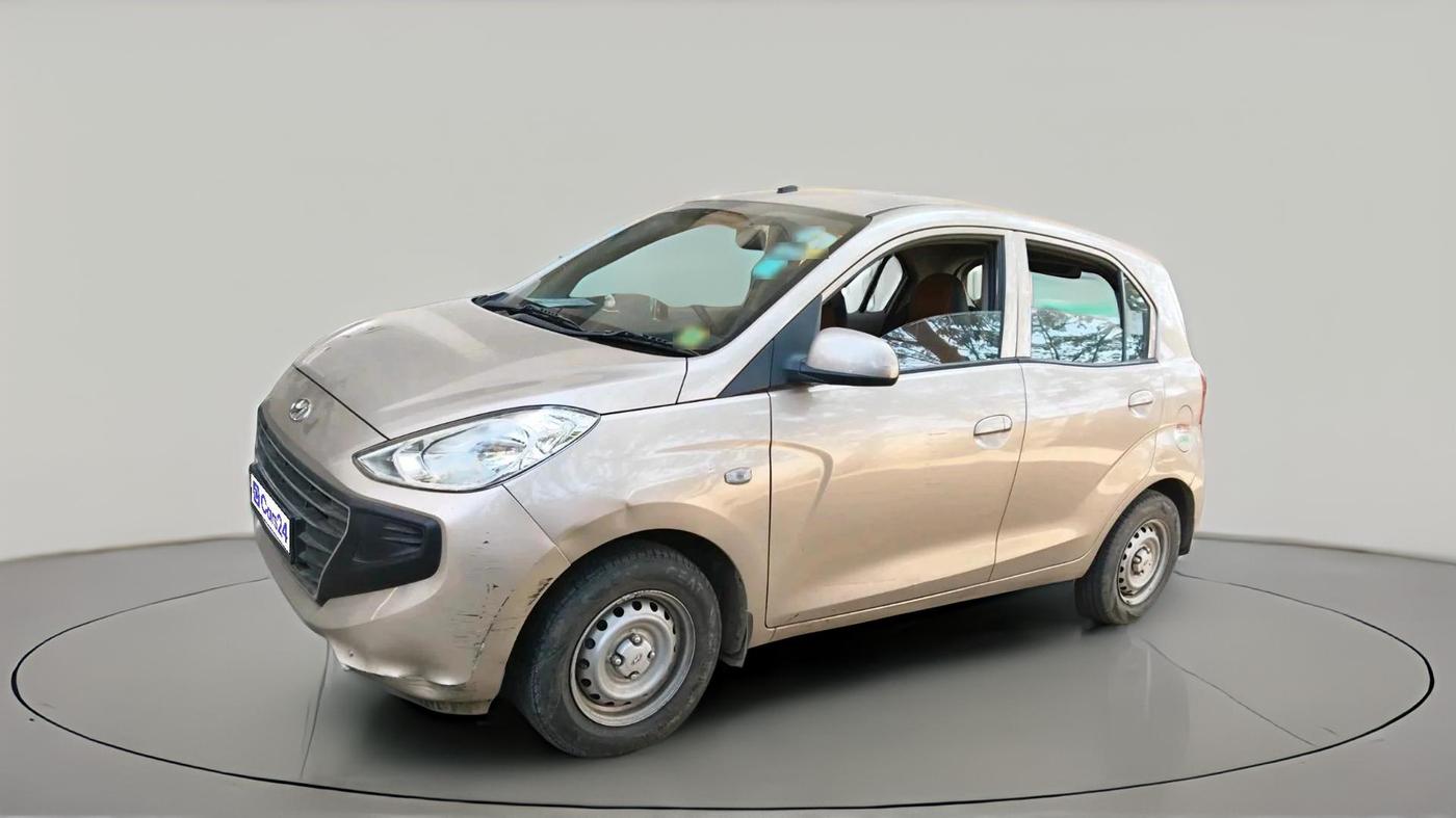2018 Hyundai NEW SANTRO MAGNA CNG, CNG, Manual, 1,13,008 km, exterior
