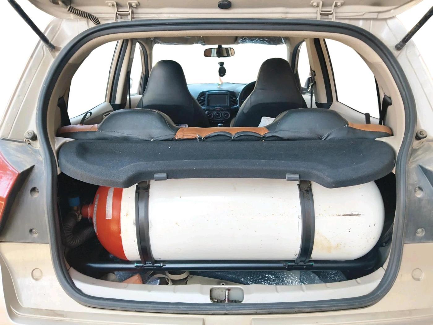 2018 Hyundai NEW SANTRO MAGNA CNG, CNG, Manual, 1,13,008 km, exterior