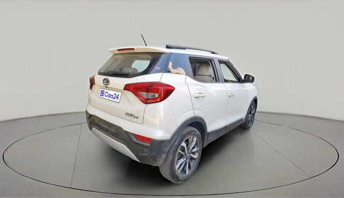 2021 Mahindra XUV300 W8 (O) 1.5 DIESEL, Diesel, Manual, 1,21,097 km, exterior