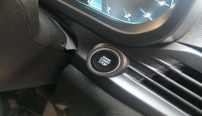 2022 Hyundai NEW I20 ASTA (O) 1.2 MT, Petrol, Manual, 37,445 km, interior