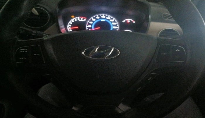 2014 Hyundai Grand i10 ASTA (O) 1.2 KAPPA VTVT, Petrol, Manual, 1,27,914 km, interior