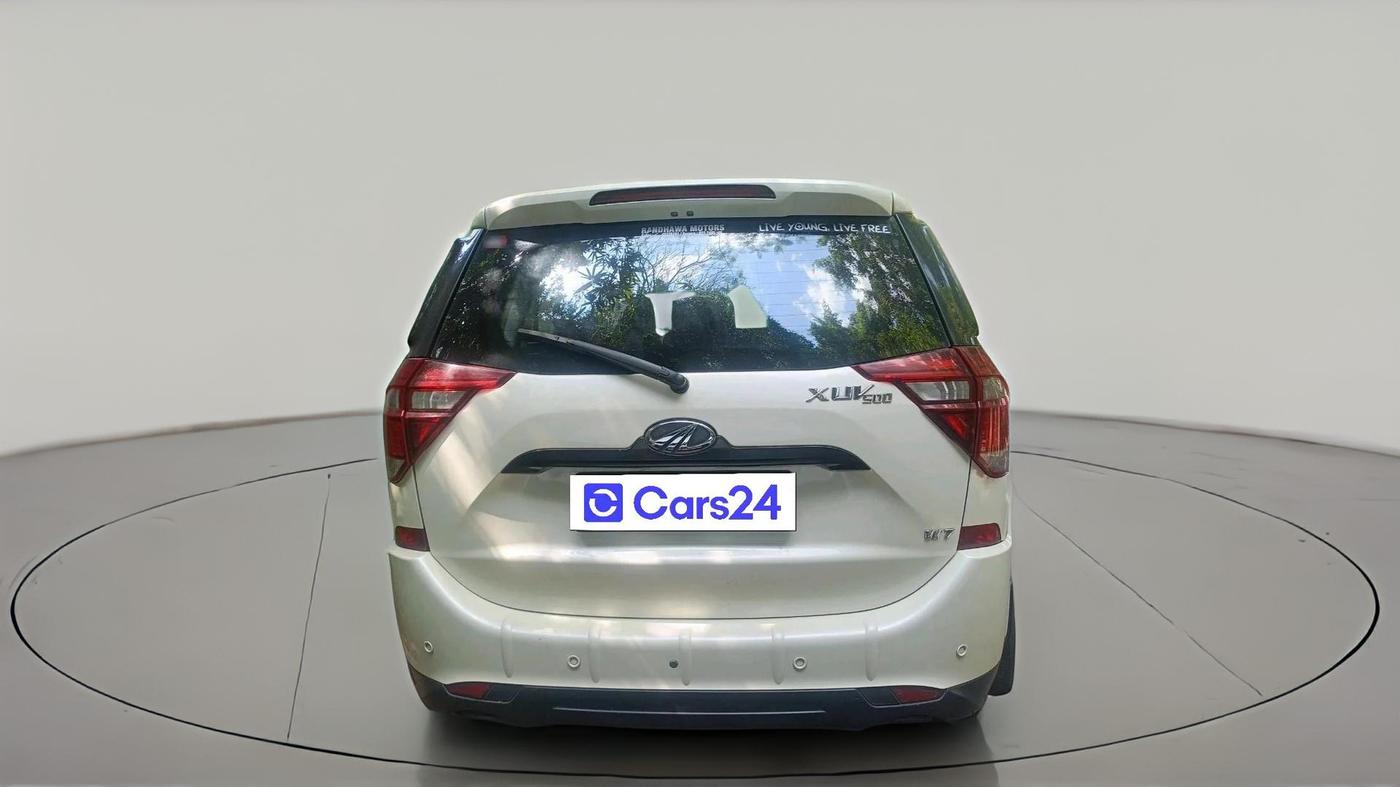 2021 Mahindra XUV500 W7, Diesel, Manual, 98,516 km, exterior