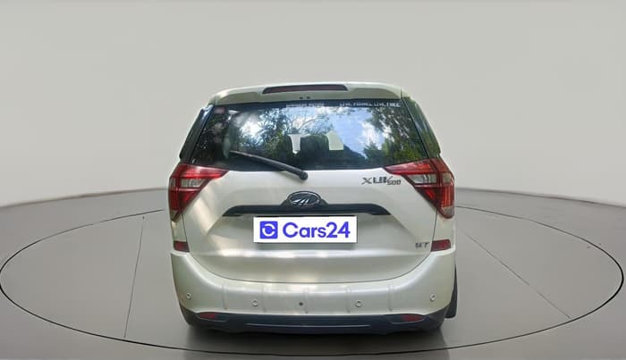 2021 Mahindra XUV500 W7, Diesel, Manual, 98,516 km, exterior