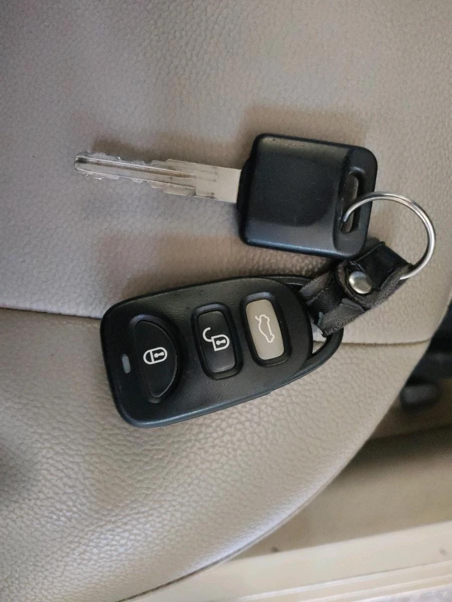 2011 Nissan Sunny XL, Petrol, Manual, 1,16,599 km, interior