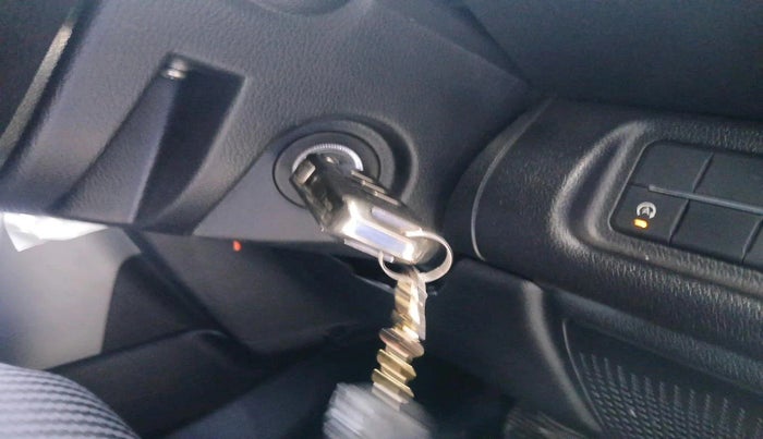 2024 Mahindra Thar LX P 2WD AT HT, Petrol, Automatic, 11,270 km, interior